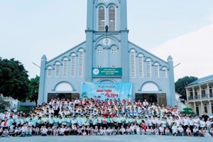 GP.Hưng Hóa - Thiếu nhi Thánh Thể Xứ đoàn Maria Goretti Vĩnh Thọ Mừng lễ Quan thầy và Khai mạc Trại hè 2025